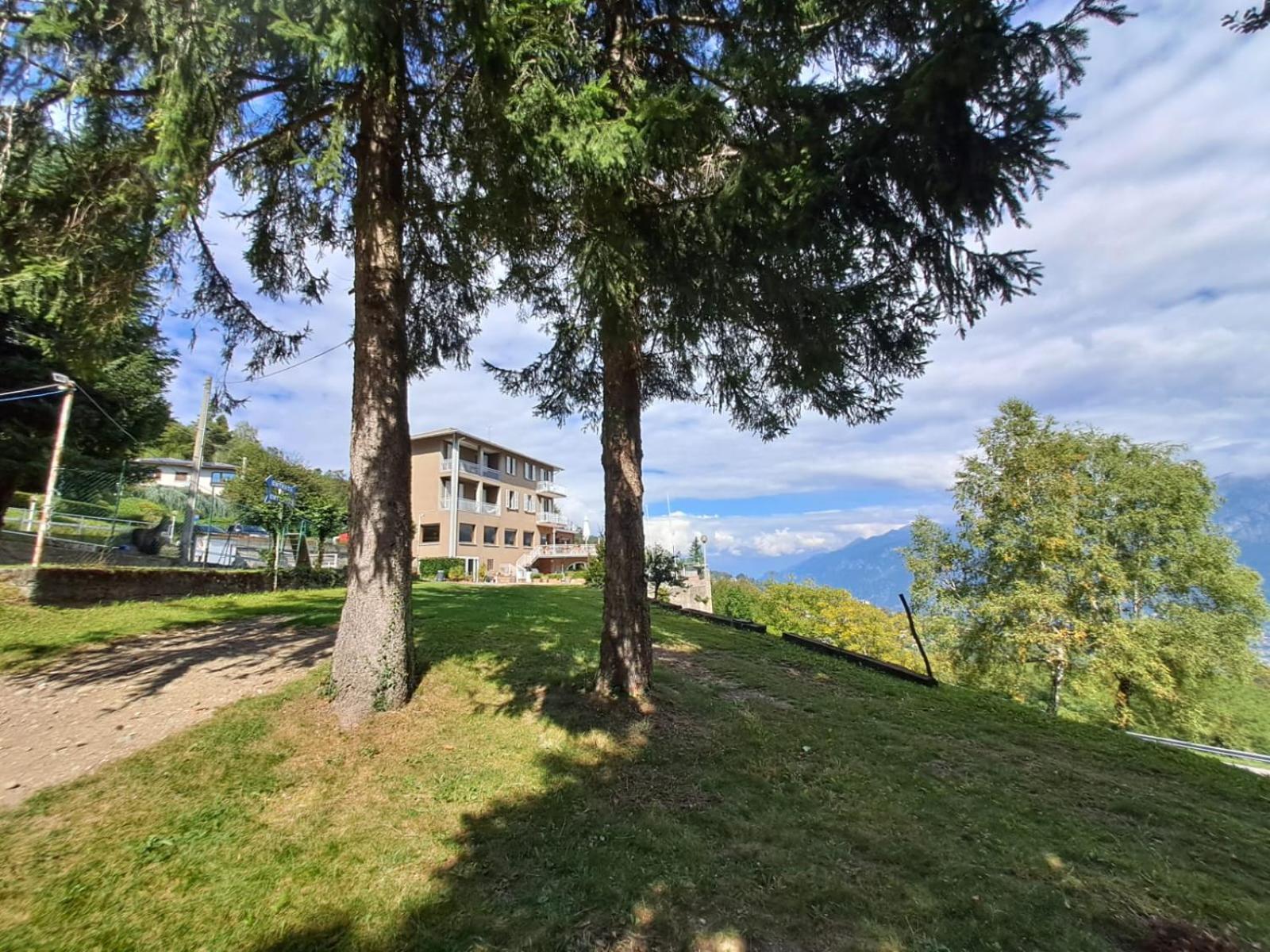 Provinciale 79 Hotel Magreglio Eksteriør billede